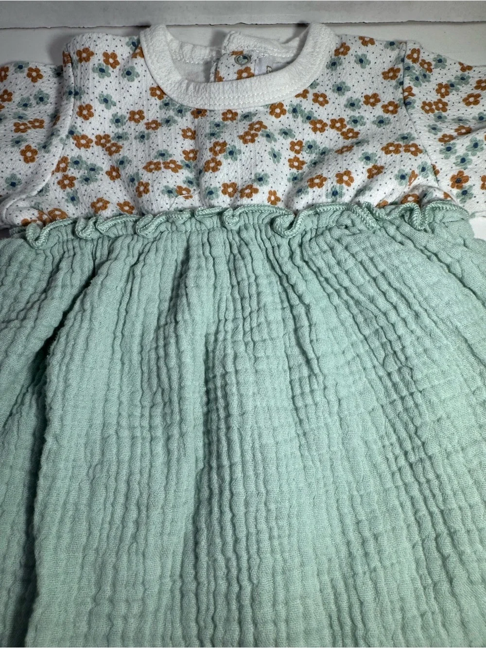 Infant 3-Pack Bodysuit & Dress Outfits in Green, White & Pink Floral